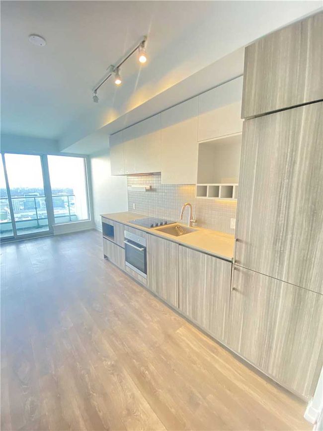 05 - 5 Buttermill Ave, Condo with 2 bedrooms, 2 bathrooms and null parking in Vaughan ON | Image 15