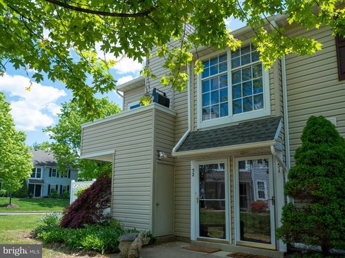 51 Meadow Ln, NEW HOPE, PA, 18938-1051 | Card Image