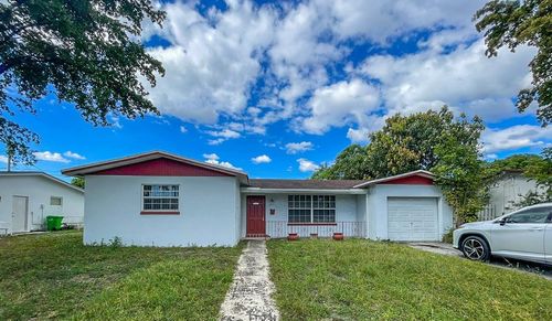 2421 Nw 63rd Ave, Sunrise, FL, 33313-2924 | Card Image