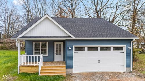 161 S 5th St, Austin, IN, 47102-1516 | Card Image