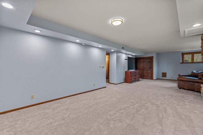 W343S9320 Jericho Drive, House other with 4 bedrooms, 3 bathrooms and null parking in Eagle WI | Image 31
