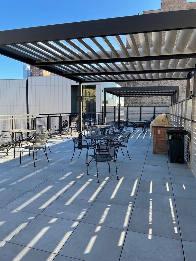 Roof Deck | Image 18