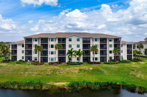 205-17704 Gawthrop Dr, Lakewood Ranch, FL, 34211-3928 | Card Image