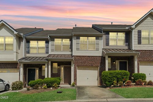 110 Marsena Ln, Cary, NC, 27513-2620 | Card Image