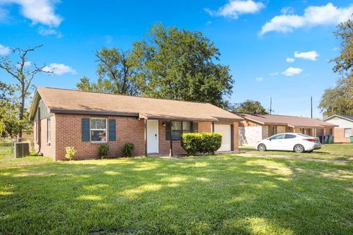 619 Jasmine St, Richwood, TX, 77531-2509 | Card Image