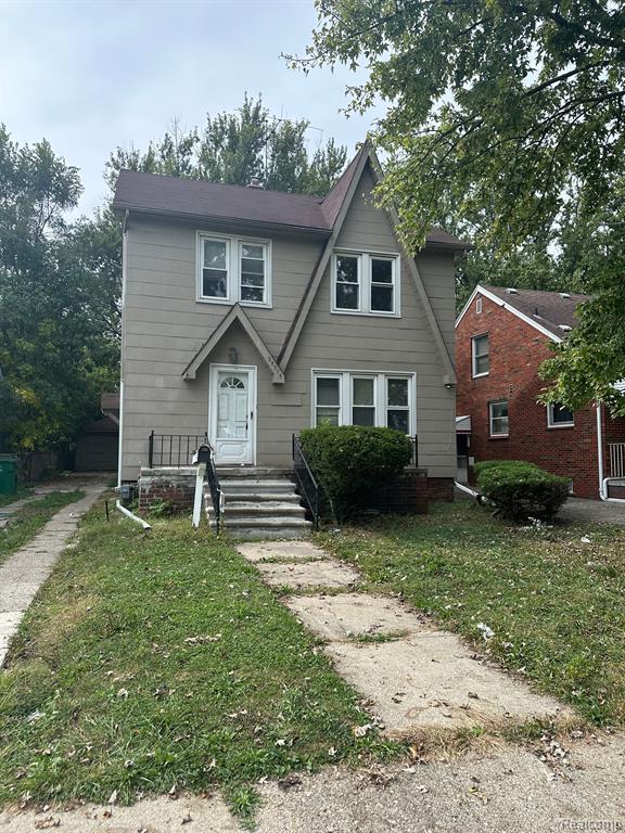 Pleasant Ave, Eastpointe, MI 48021