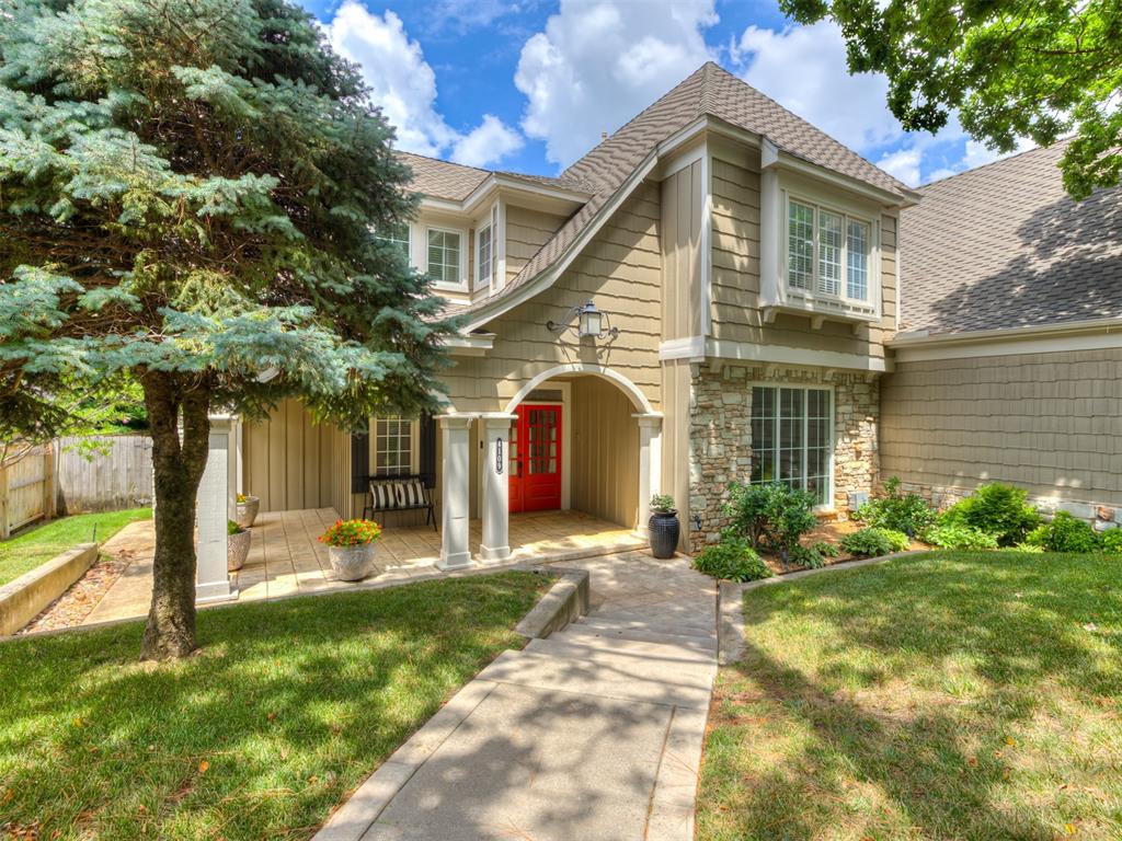 Copper Rock Dr, Edmond, OK 73025
