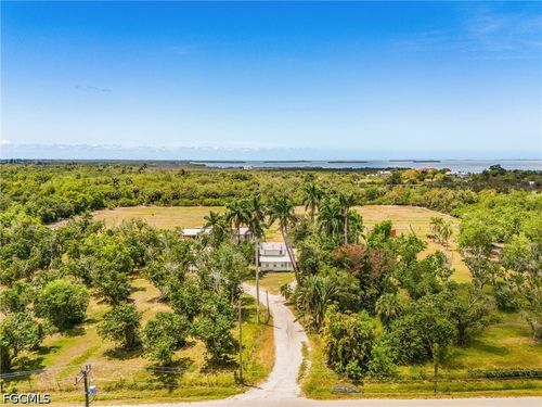 7535 Caloosa Dr, BOKEELIA, FL, 33922 | Card Image