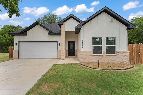 4507 Metropolitan Ave, Dallas, TX, 75210-1208 | Card Image