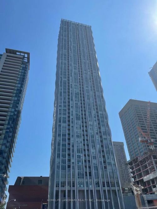 2606-1 Yorkville Ave, Toronto, ON, M4W0B1 | Card Image