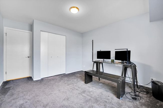UNIT-114 - 3350 N Carriageway Dr, Condo with 2 bedrooms, 2 bathrooms and 1 parking in Arlington Heights IL | Image 18