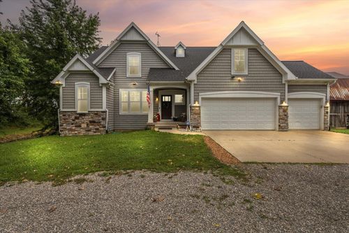 3572 Annis Rd, Mason, MI, 48854-9219 | Card Image