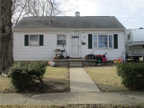 610 Spruce St, Pana, IL, 62557-1867 | Card Image