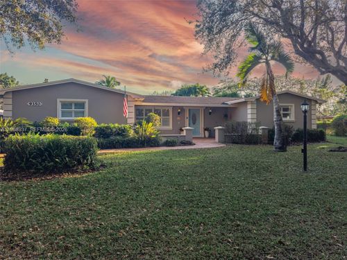 9350 Sw 120th St, Miami, FL, 33176-5008 | Card Image