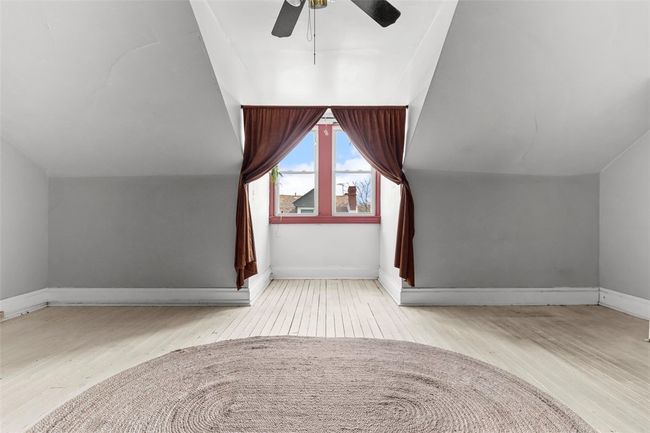 Bedroom | Image 12