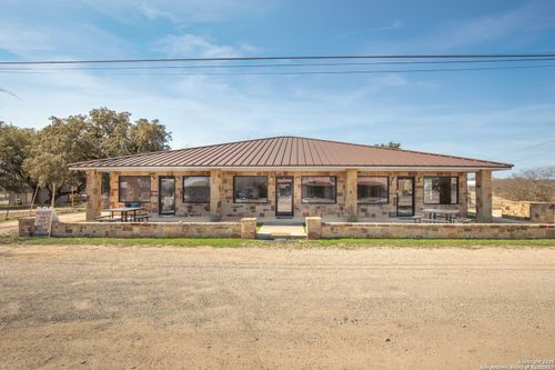 14157 State Highway 16 N, Medina, TX, 78055-3577 | Card Image