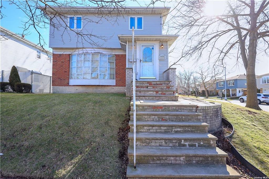 Barbara St, Staten Island, NY 10306