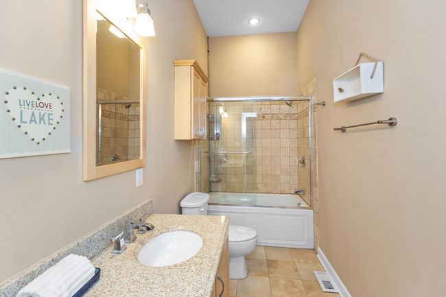 221 N Townsend St, Condo with 2 bedrooms, 2 bathrooms and null parking in New Buffalo MI | Image 13