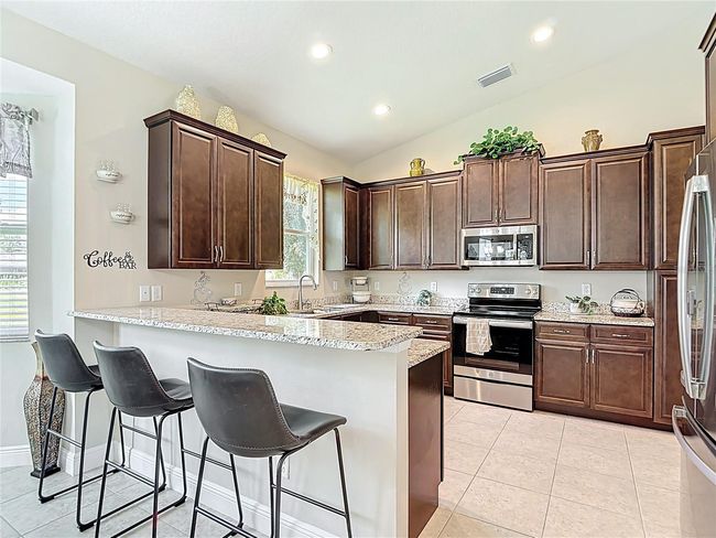 12323 House Finch Rd, House other with 3 bedrooms, 2 bathrooms and null parking in WEEKI WACHEE FL | Image 14