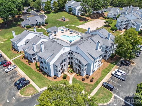 839-11 Hamiltons Bay Ct, Clover, SC, 29710-8063 | Card Image