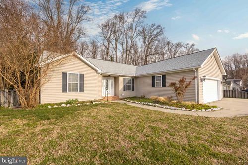 156 Chapel Branch Dr, Hebron, MD, 21830-1070 | Card Image