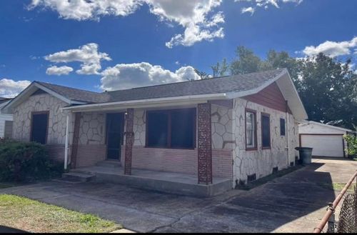 1965 May St, Beaumont, TX, 77705-1806 | Card Image