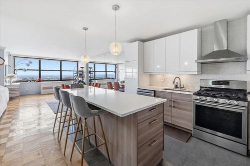 apt-45f-7000 Kennedy Blvd E, Guttenberg, NJ, 07093-4817 | Card Image