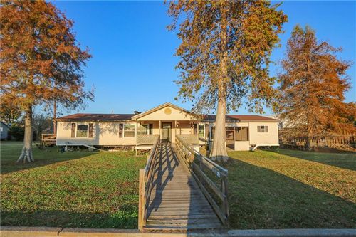 134 Lirette Ln, Boutte, LA, 70039-3625 | Card Image