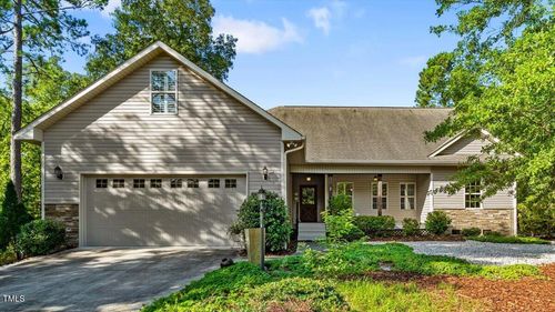 3 Cordelia Way, Vass, NC, 28394-7526 | Card Image