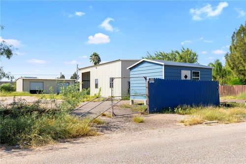 1306 Road Runner St, Donna, TX, 78537-7310 | Card Image