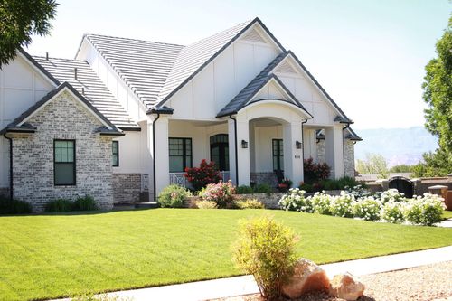 684 S 990 W, Hurricane, UT, 84737-2519 | Card Image