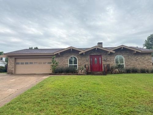 6316 Tosca Drive, Haltom City, TX, 76180 | Card Image