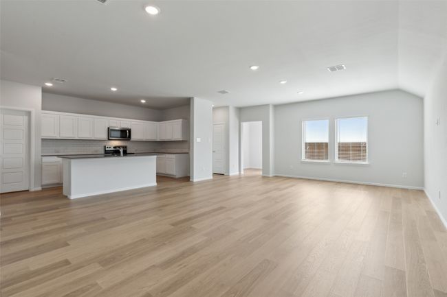 9229 Wild Stampede Way, House other with 4 bedrooms, 3 bathrooms and null parking in Crowley TX | Image 15