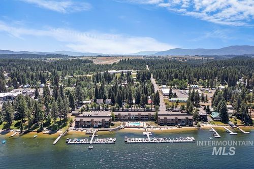 c15-101 E Lake St, Mccall, ID, 83638-3831 | Card Image