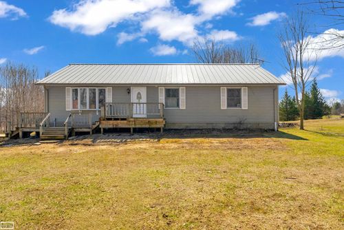 5139 Welch Rd, Emmett, MI, 48022-1718 | Card Image