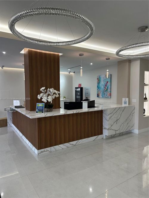 apt-2504-2401 S Ocean Dr, Hollywood, FL, 33019-2648 | Card Image