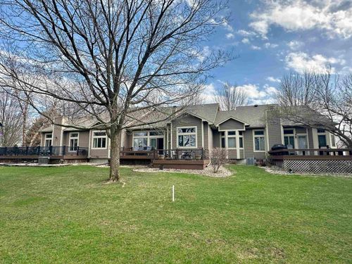 203 Emerald Meadows Dr, Arnolds Park, IA, 51331-7567 | Card Image