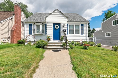 116 Swanson Ave, Stratford, CT, 06614-4510 | Card Image