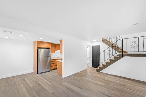 5-721 E 3720 S, Millcreek, UT, 84106-1575 | Card Image