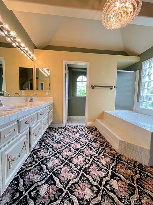 24112 Country View Dr, Coto de Caza, CA, 92679-4164 | Card Image
