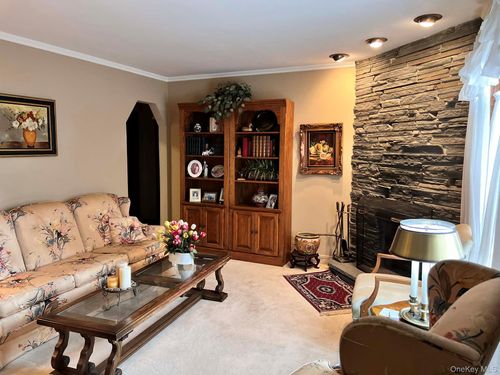 454 Roy Street, Hempstead, NY, 11552 | Card Image