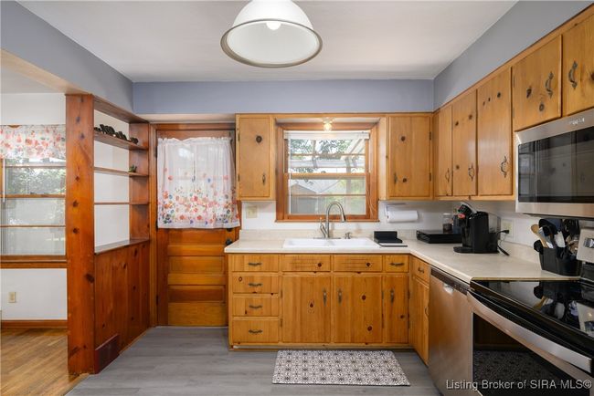 2113 Wilson Ave, Home with 3 bedrooms, 1 bathrooms and null parking in Madison IN | Image 13