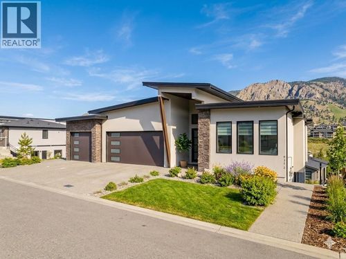 937 Royal Troon Lane, Kelowna, BC, V1P0A3 | Card Image