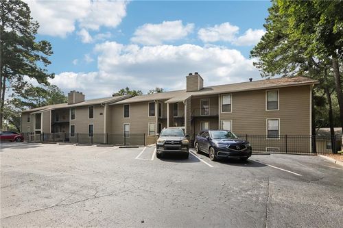 812 River Mill Cir, Roswell, GA, 30075-5175 | Card Image