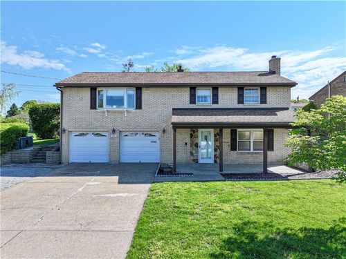 1805 Horizon Dr, White Oak, PA, 15131-2215 | Card Image