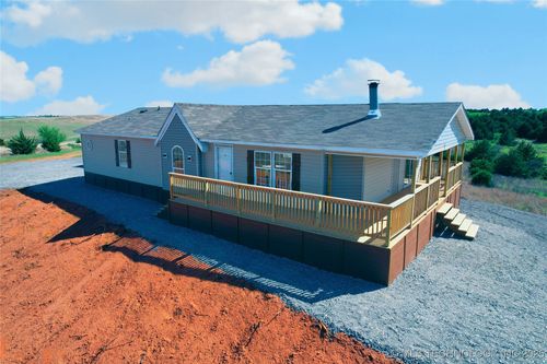 4 N 2360 Rd, Mountain View, OK, 73062 | Card Image