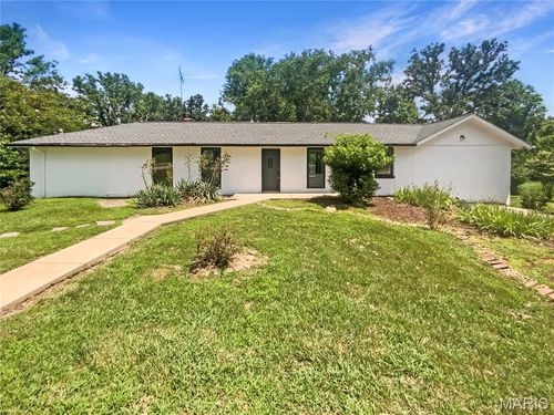 7546 Becker Rd, Saint Louis, MO, 63129-5802 | Card Image