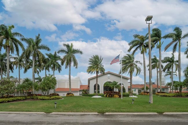 APT-105 - 14112 Huntington Pointe Dr, Condo with 2 bedrooms, 2 bathrooms and null parking in Delray Beach FL | Image 54