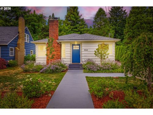 8545 Ne Beech St, Portland, OR, 97220 | Card Image