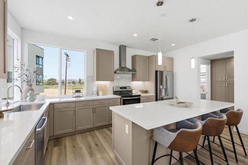 16-3309 Ruffin Rd, San Diego, CA, 92123 | Card Image